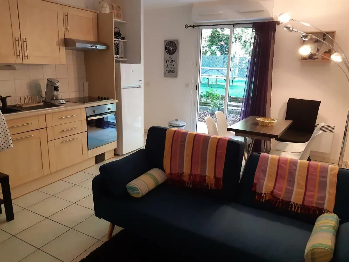 شقة بايون Appartement Type 2 En Rez De Jardin فرنسا